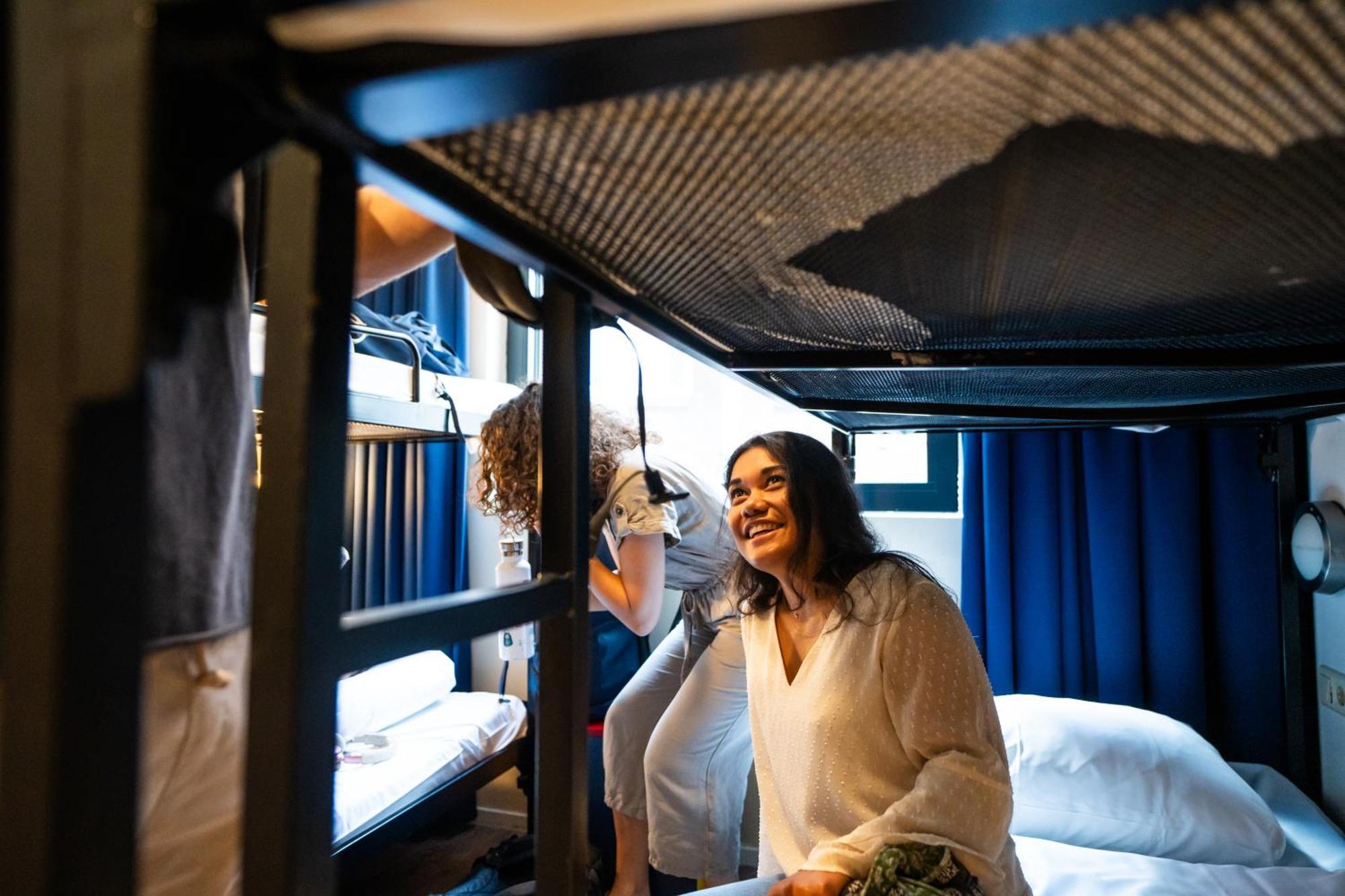 Bud Gett Hostels جروننجن المظهر الخارجي الصورة